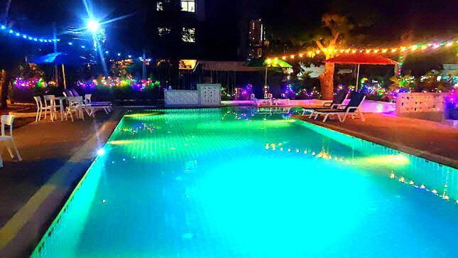 Residency And Pool Hotel