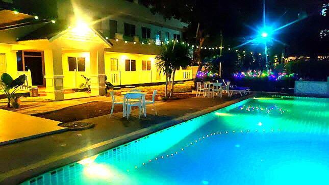 Hotel Residency And Pool 3*